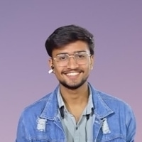 Photography of Meet Patel who describes JSchallenger as a great place to solve Javascript problems